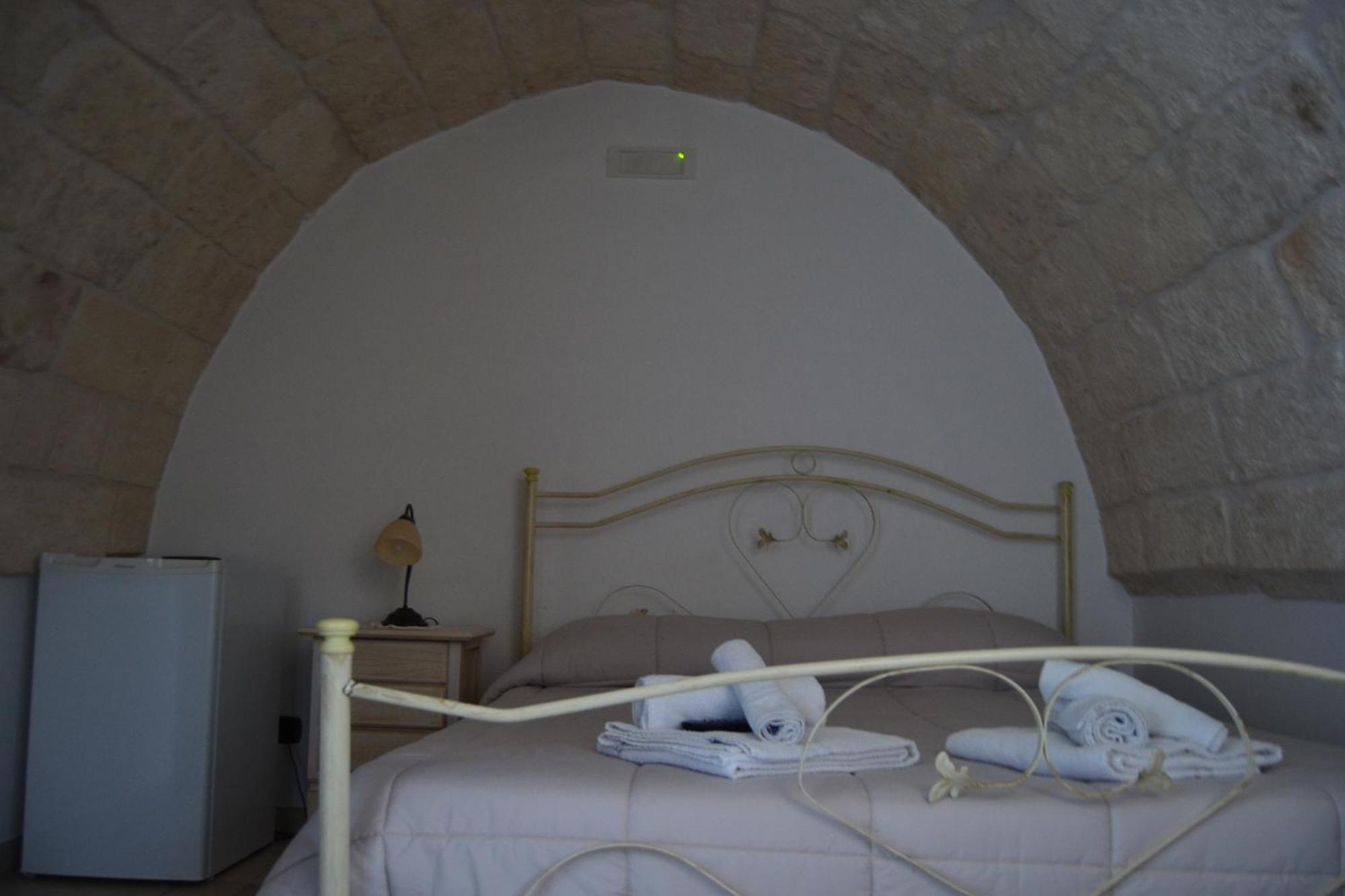 Al Borgo Antico Ristorante E B&B Crispiano Экстерьер фото