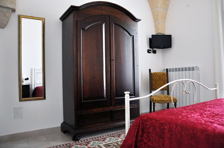 Al Borgo Antico Ristorante E B&B Crispiano Экстерьер фото