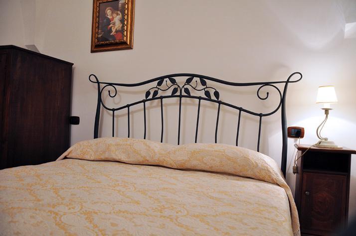 Al Borgo Antico Ristorante E B&B Crispiano Экстерьер фото